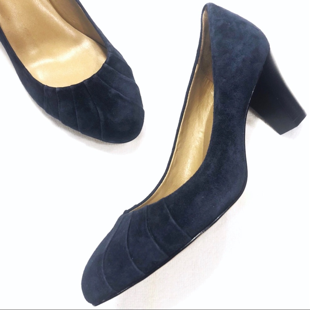Talbots | Pleated Suede Heel - Navy Blue